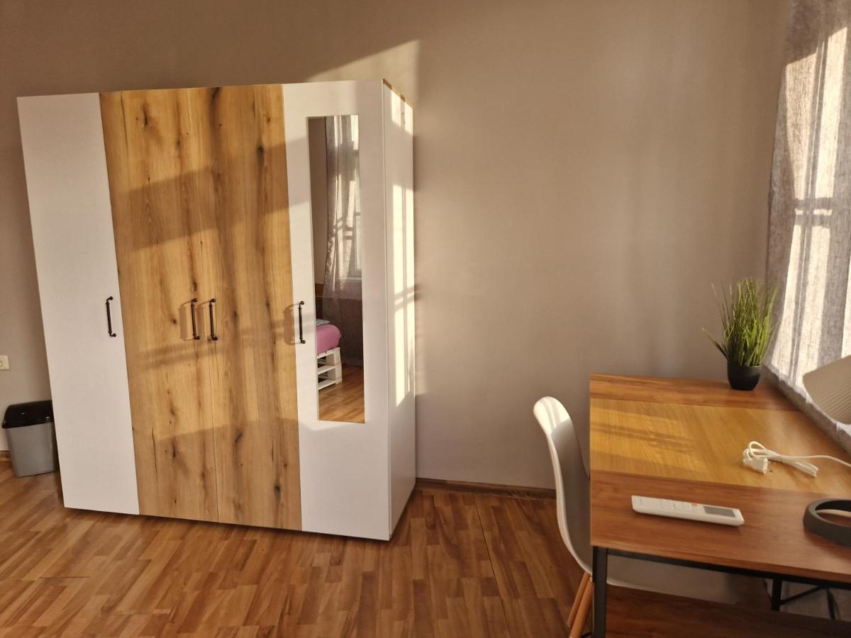Lambo'S Corner Varna - Guest Rooms Dış mekan fotoğraf