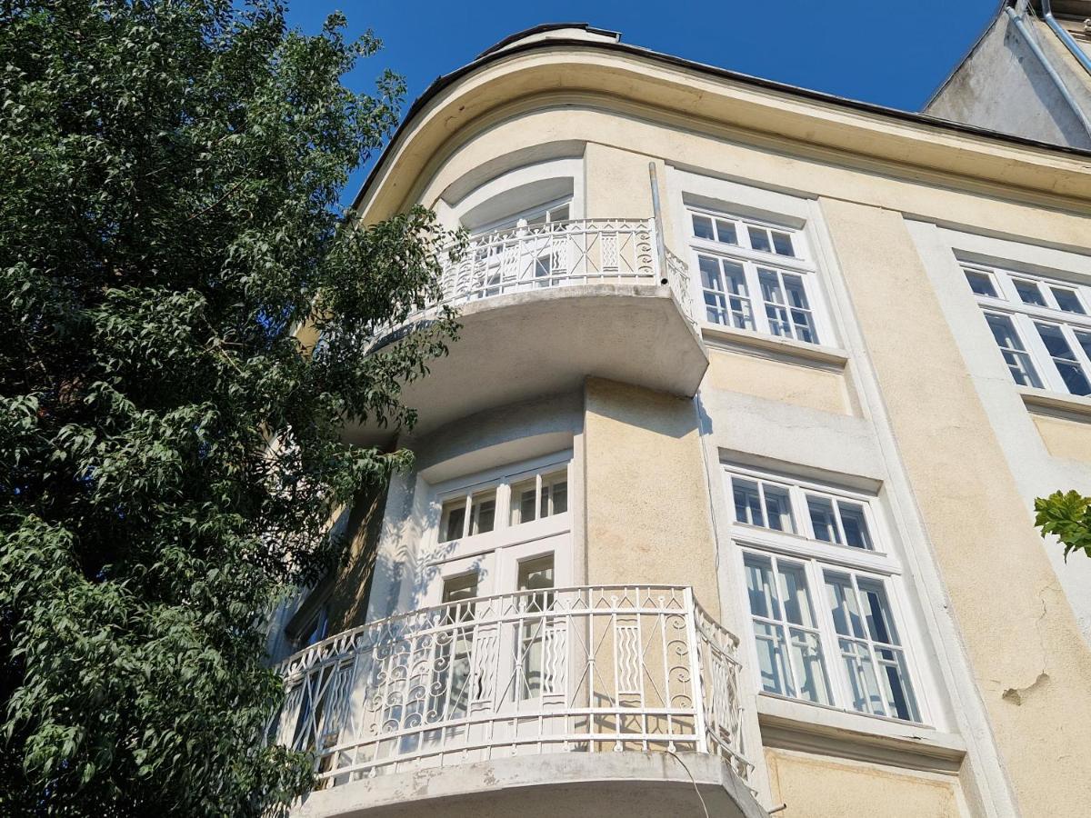 Lambo'S Corner Varna - Guest Rooms Dış mekan fotoğraf
