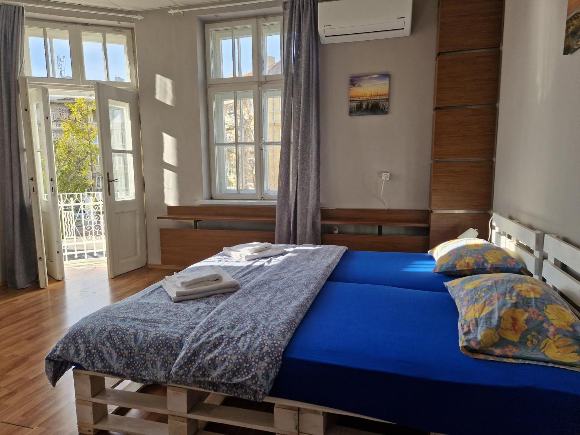 Lambo'S Corner Varna - Guest Rooms Dış mekan fotoğraf